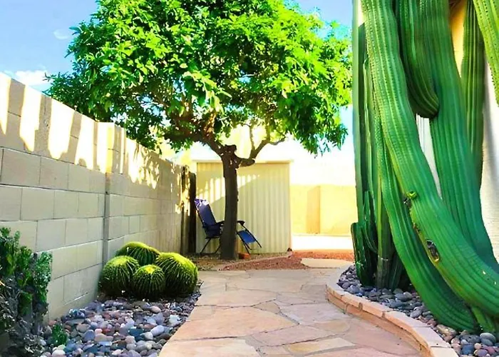 North At Your Fingertips * Phoenix
